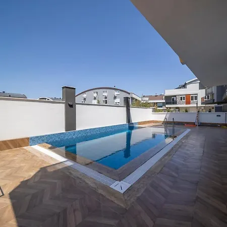 Apartamento Charming Apartment With Pool In Muratpasa, Antalya *