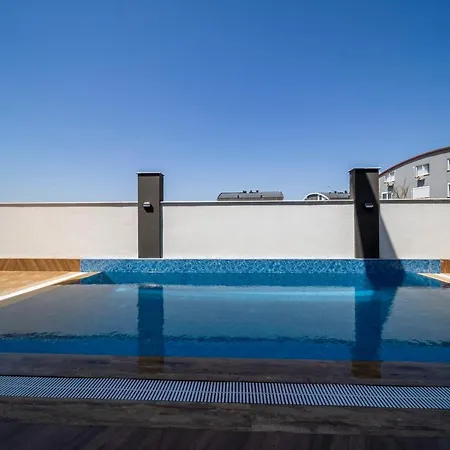 Charming Apartment With Pool In Muratpasa, Antalya Apartamento Antalya